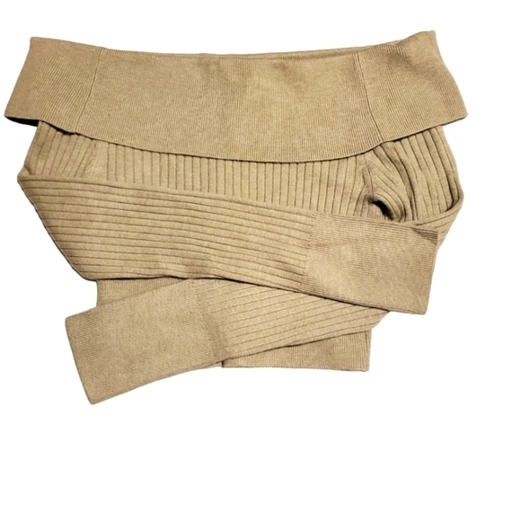 Wild Fable Fitted Off the Shoulder Sweater - Picture 4 of 8